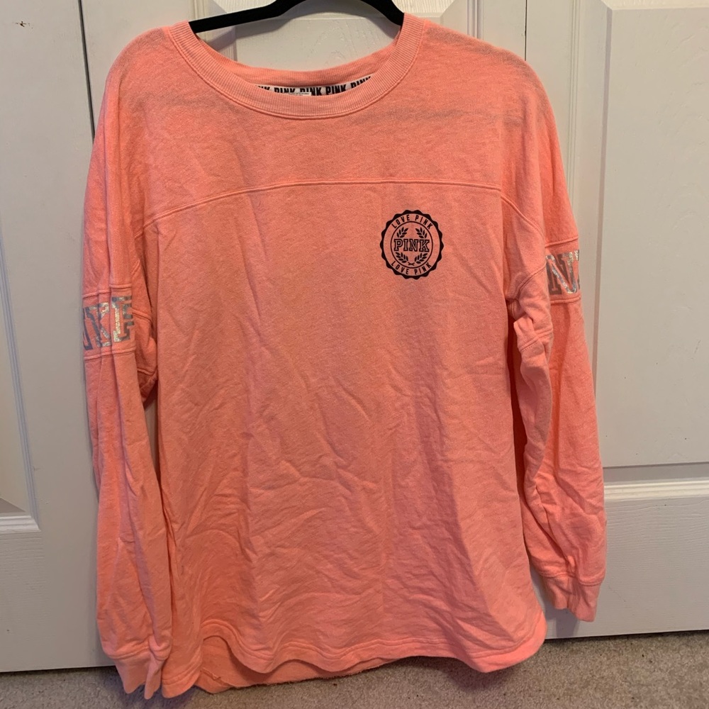 PINK Victorias Secret Long Sleeve Tee 🎉